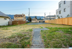 130 W Second St